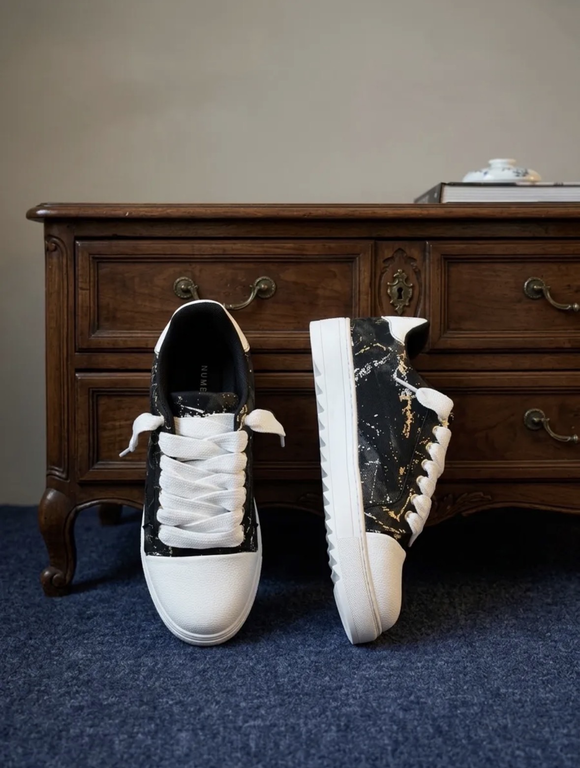 NUMERIS SHOES